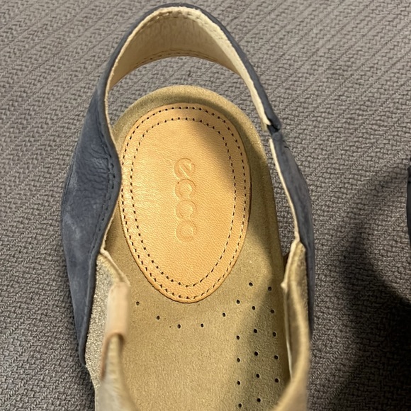 Ecco blue leather sandals with straps size 41/10 comfortable wide strap - Picture 2 of 11